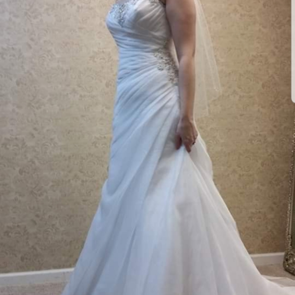Wedding dress